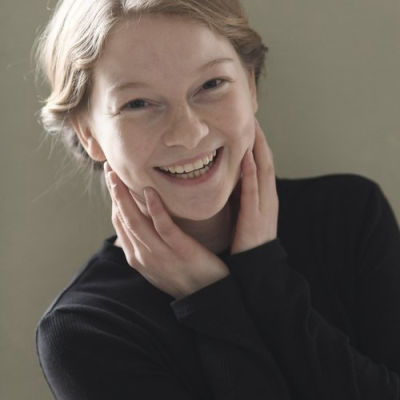 Stephanie Amarell image